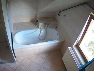 Julmodels Bathroom 2nd Floor-1